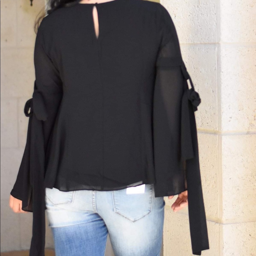 ONLY SM left!✨ Black Bell Sleeve Top - Picture 4 of 4